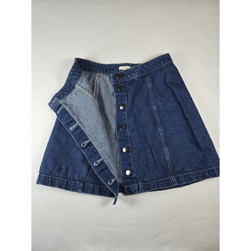 Women's Mini Denim Skirt Size Medium with Button Front - Picture 3 of 9